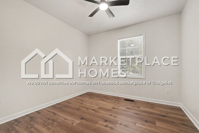 Building Photo - 109 Hampton Dr