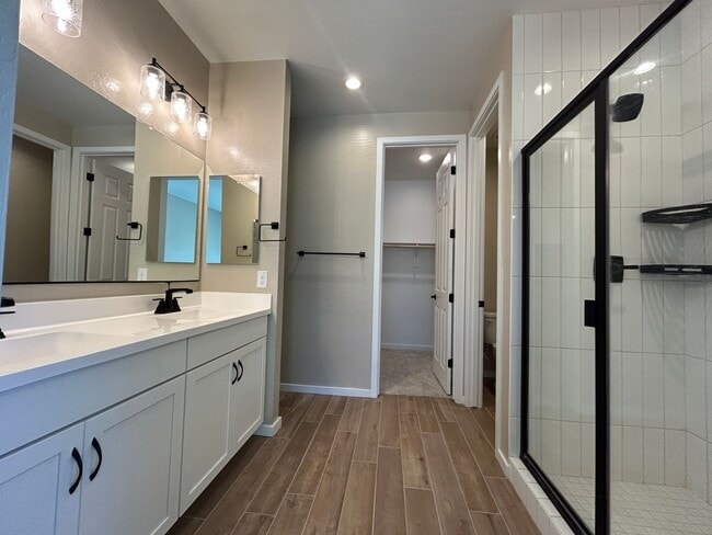 Building Photo - 18570 W Swayback Pass