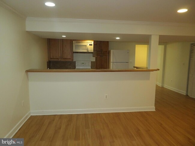 Building Photo - 1381 Hazel Nut Ct