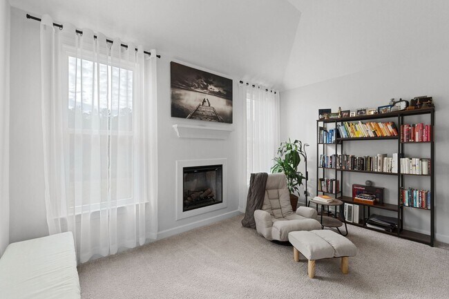 Building Photo - 263 Dublin Lp