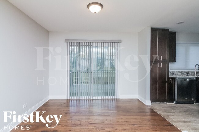 Building Photo - 1332 Jamie Ln