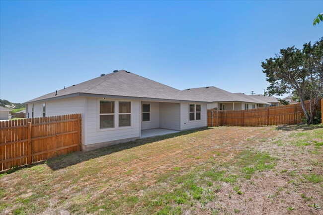 Building Photo - 5703 Great Divide Rd