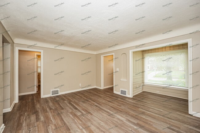 Building Photo - 4065 Bayard Rd