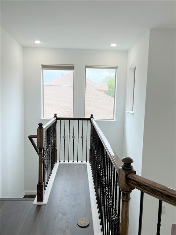 Building Photo - 2725 Mirasol Loop