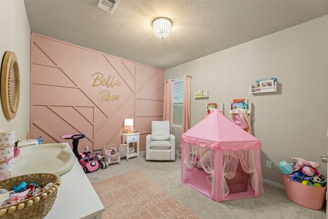 Building Photo - 2135 Harmon Crest Ct