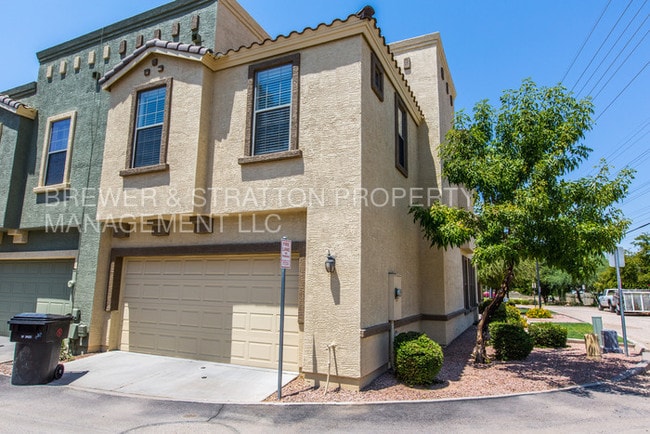 Building Photo - 6710 E University Dr