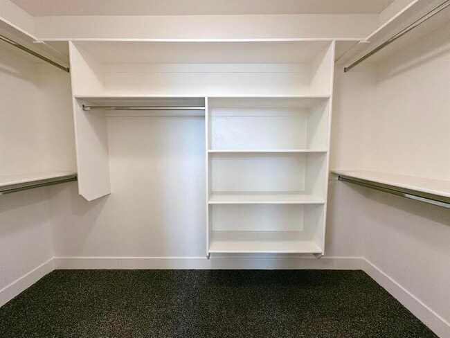 Building Photo - 250 W 1200 S