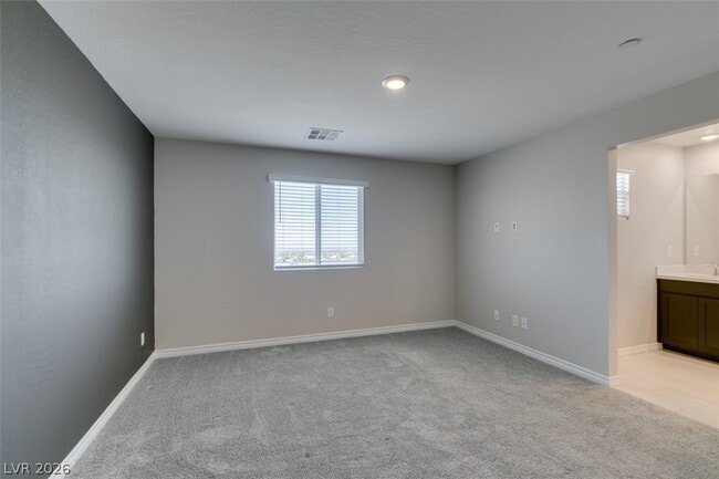 Building Photo - 6184 Rathbone St