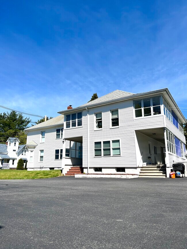 175 May St 175 May St Biddeford ME 04005 Apartment Finder