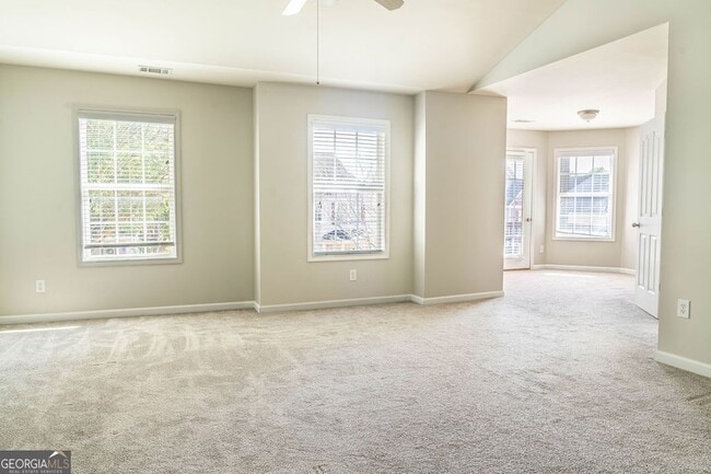 Building Photo - 2046 Barberry Dr