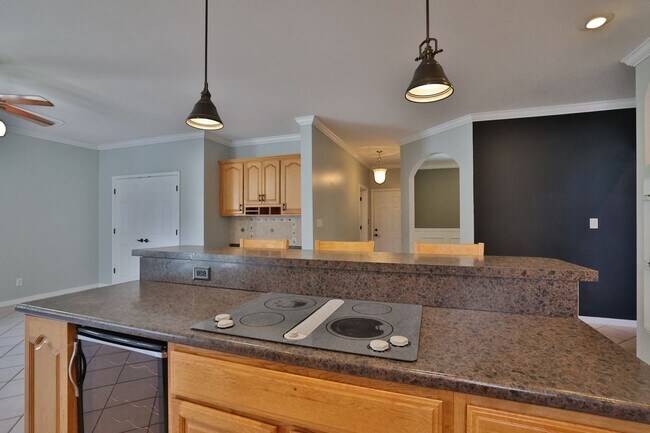 Building Photo - 151 N Meadow Ridge Trail