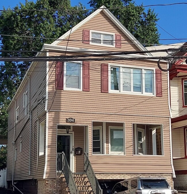 Primary Photo - 104 Avenue A