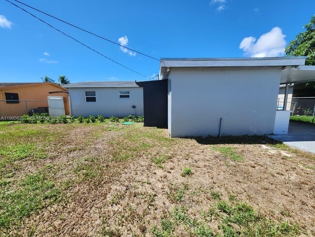 Building Photo - 10745 SW 222nd St