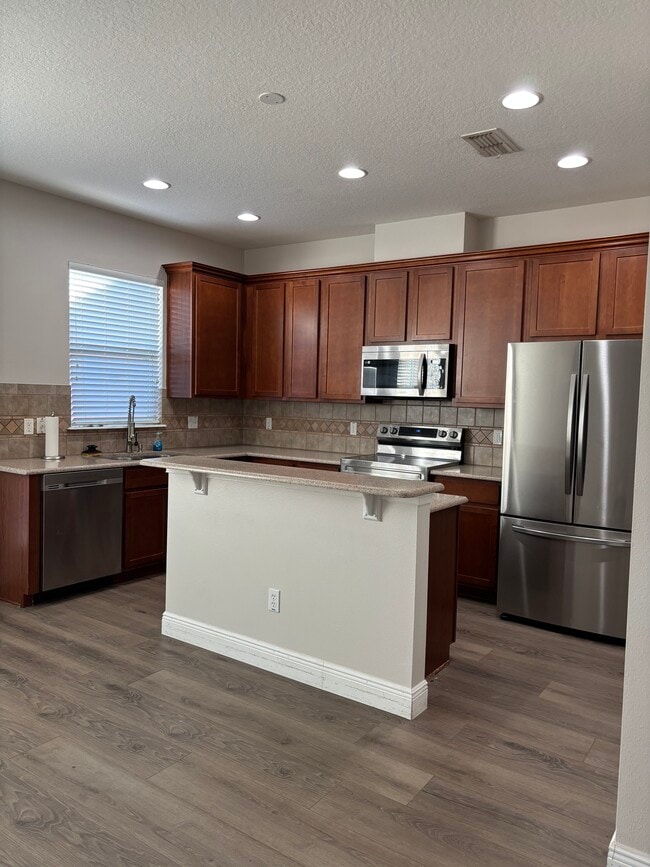 Building Photo - 12974 Kegan St