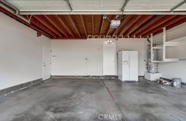 Building Photo - 7030 Seawind Dr