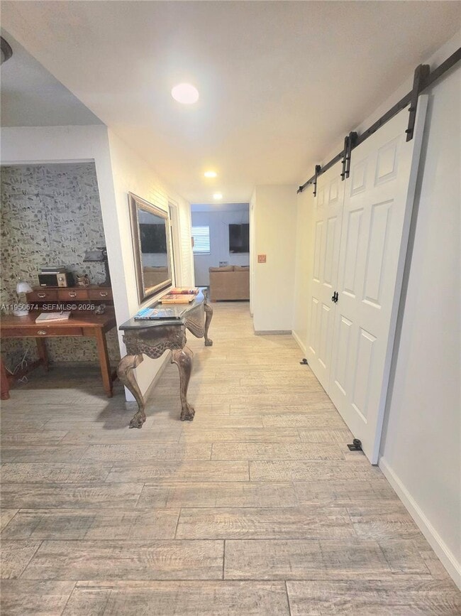 Building Photo - 1990 NE 183rd St