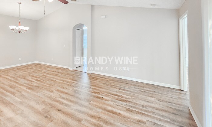 Building Photo - 11739 Brenford Crest Dr