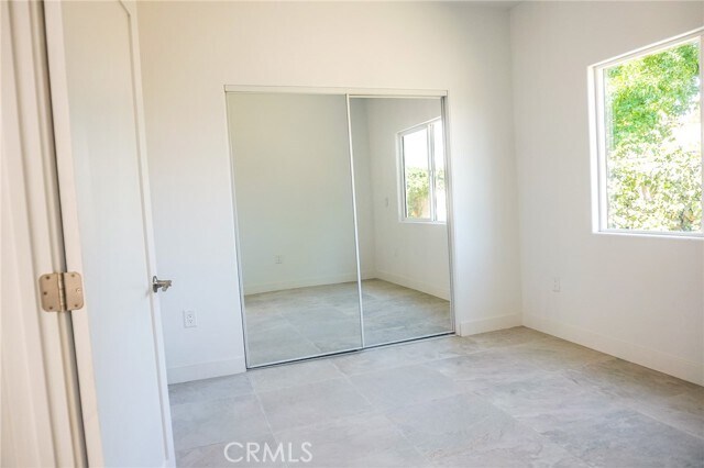 Building Photo - 11155 Faye Ave