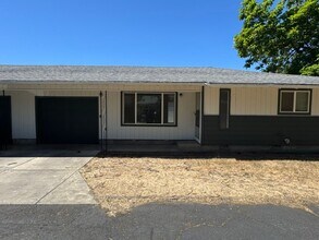 Building Photo - 610 Platt Pl