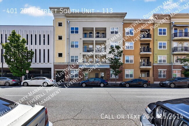 Building Photo - 401 20th St S
