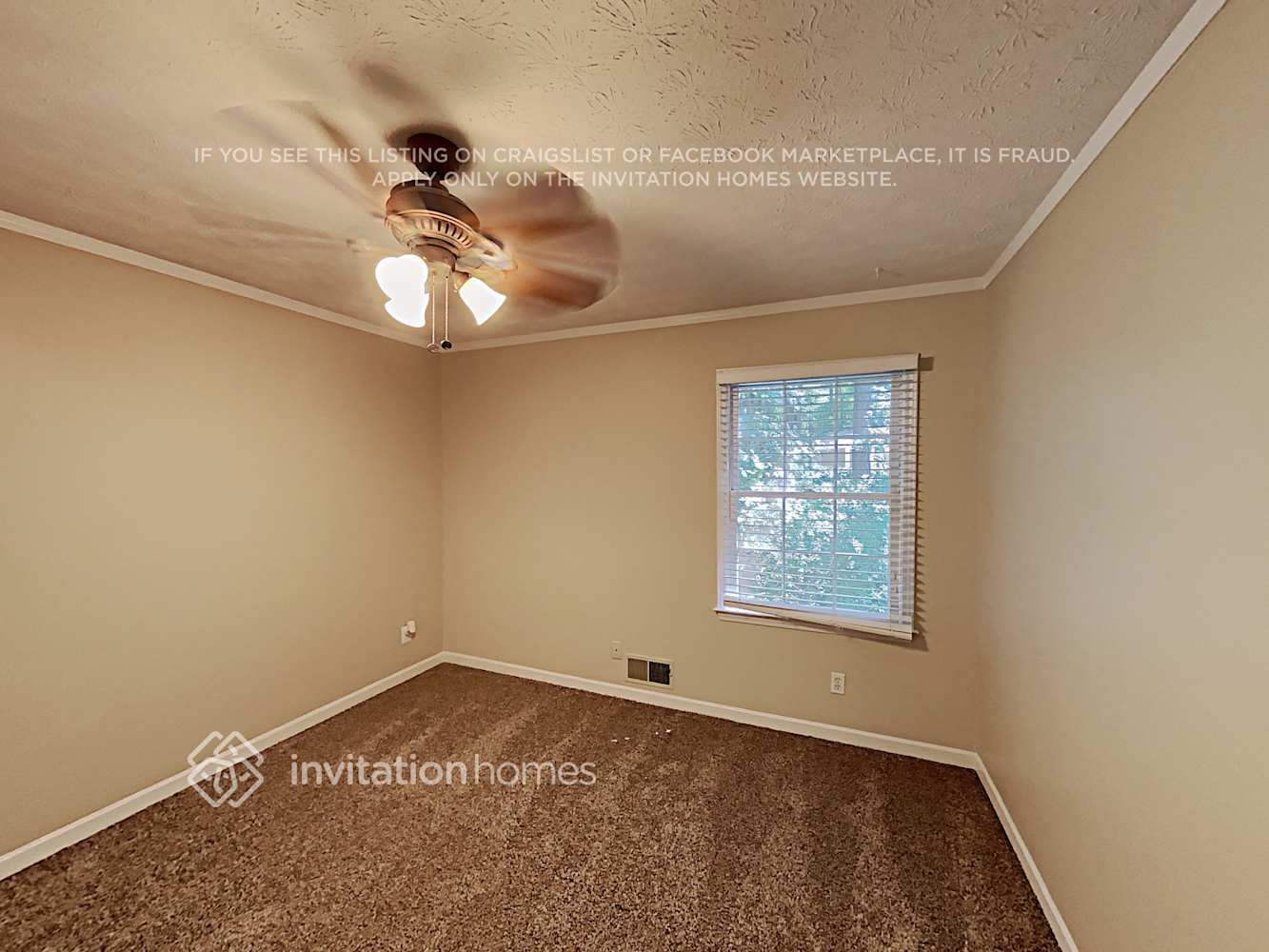 Building Photo - 2729 E Sudbury Ct