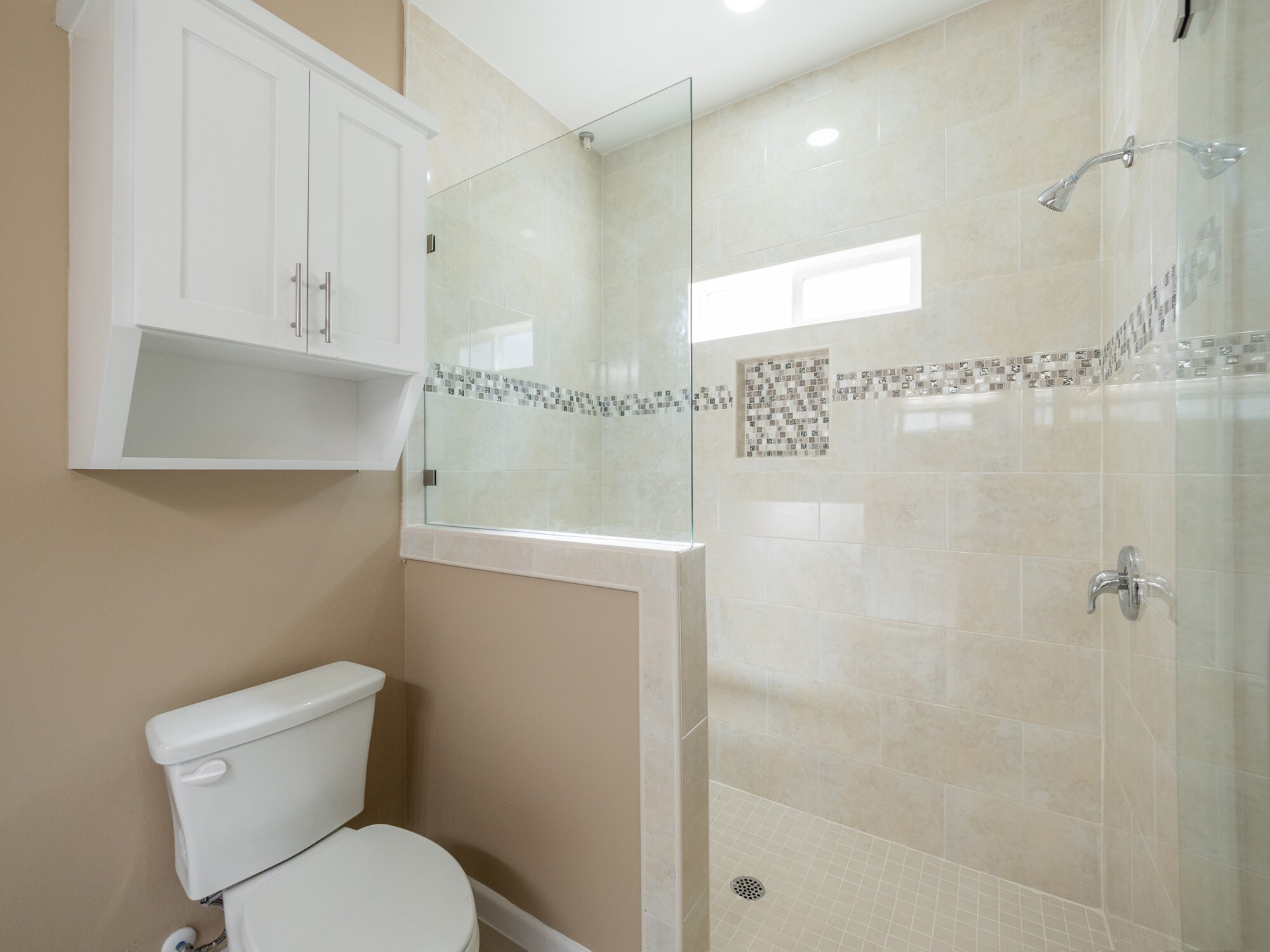 Master bath - 1809 Taft St