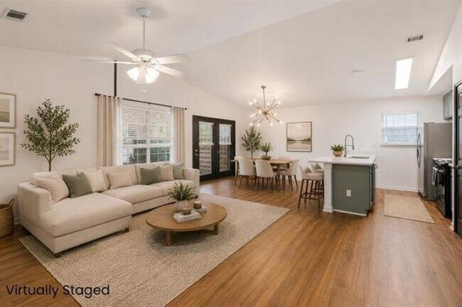 Building Photo - 4517 Eltham Park