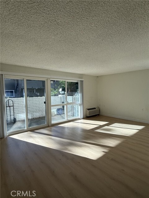 Building Photo - 669 Via Mendoza