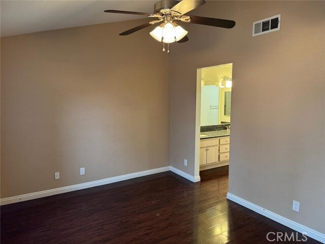 Building Photo - 13054 Sycamore Village Dr