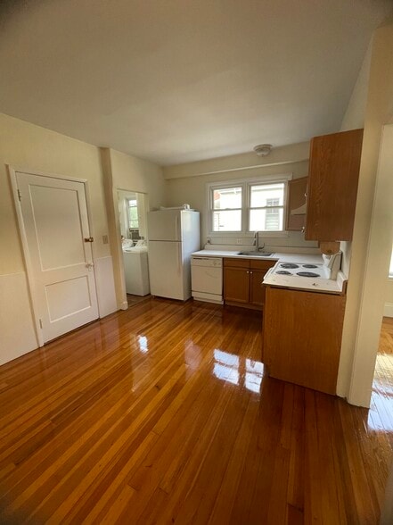 Building Photo - 15 Egerton Rd