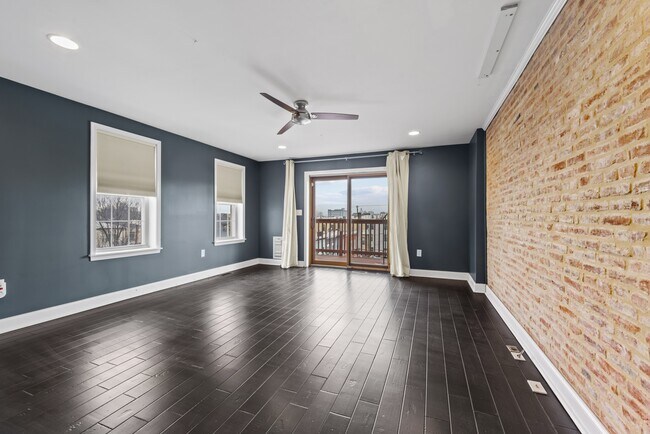 Building Photo - 309 E Lafayette Ave