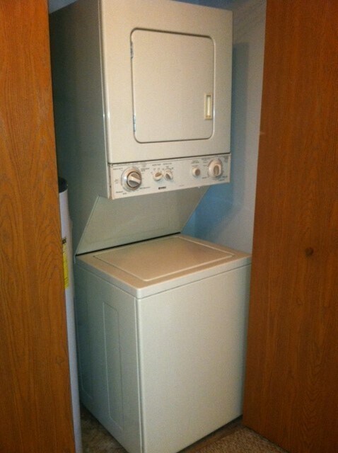 Building Photo - 120 Twyckenham Blvd