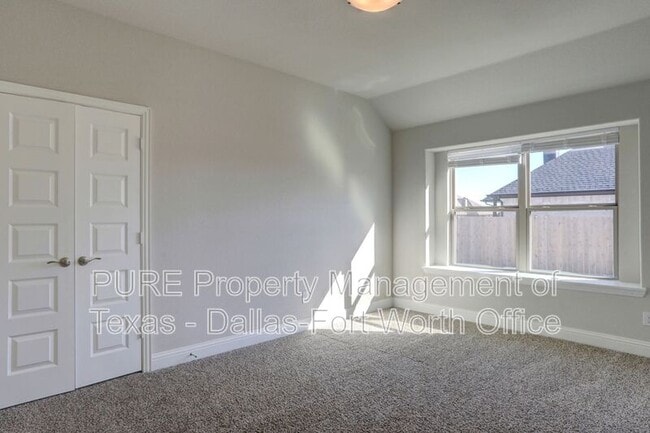 Building Photo - 807 Mary Lee Ln