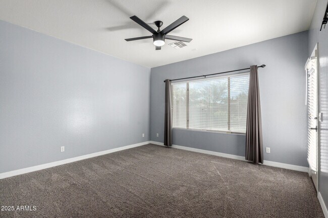 Building Photo - 4196 N 157th Ave