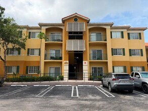 Building Photo - 7220 NW 114th Ave