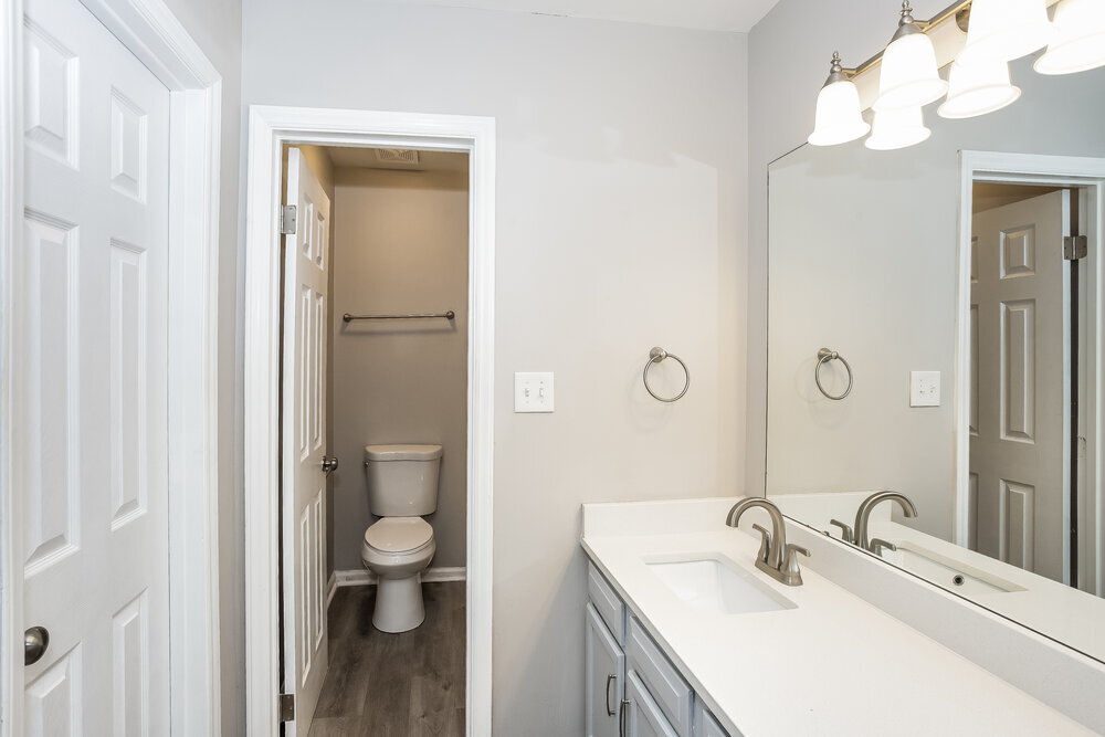 Building Photo - 7825 Elm Tree Ln