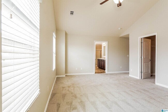 Building Photo - 4670 Brookshire Ln