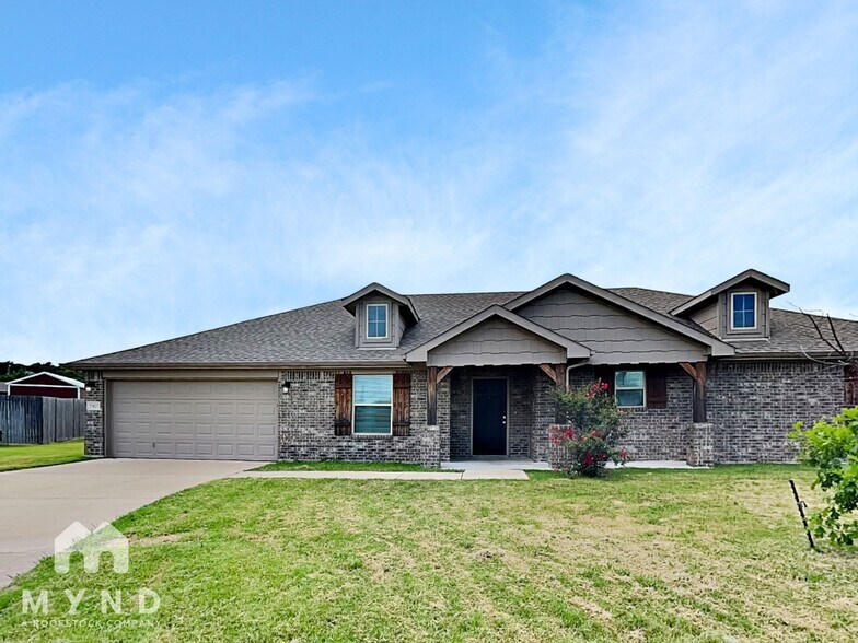 Primary Photo - 3905 Chippewa Ct