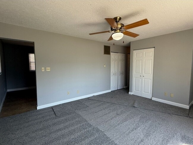 Building Photo - Meadowlark Ranch! 3 bed, 1 bath