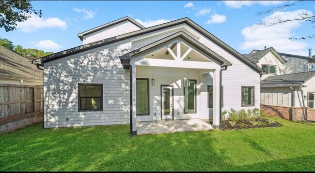 Building Photo - 75 Wick Willow Rd