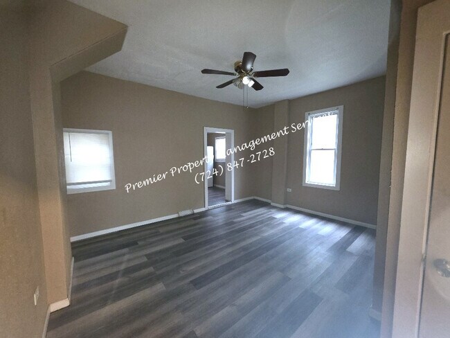 Building Photo - 1802 3rd Ave