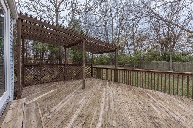 Building Photo - 7314 Ridge Creek Rd