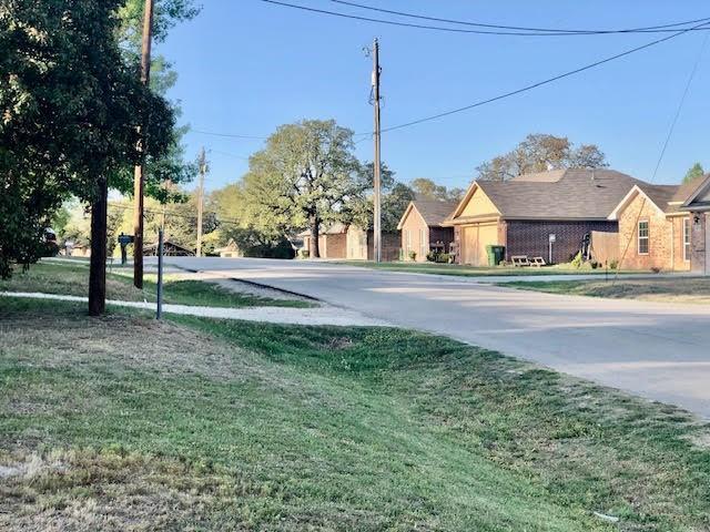 Building Photo - 409 N Cedar St