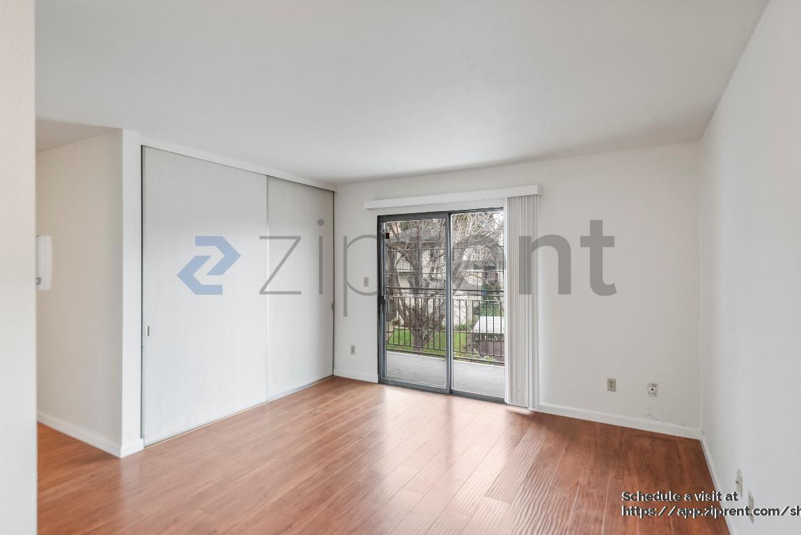 Building Photo - 321 Athol Ave