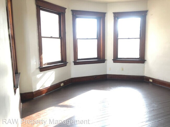 Building Photo - 4 br, 1 bath House - 1818 Clarion Ave.