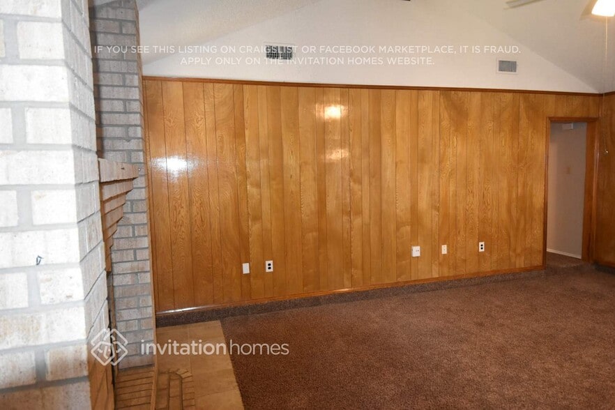 Building Photo - 7533 Janetta Dr