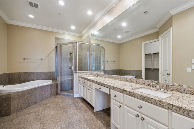 Building Photo - 14450 Kingston Cove Ln