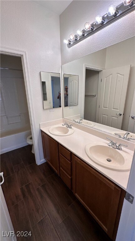 Building Photo - 5819 Badlands Ln