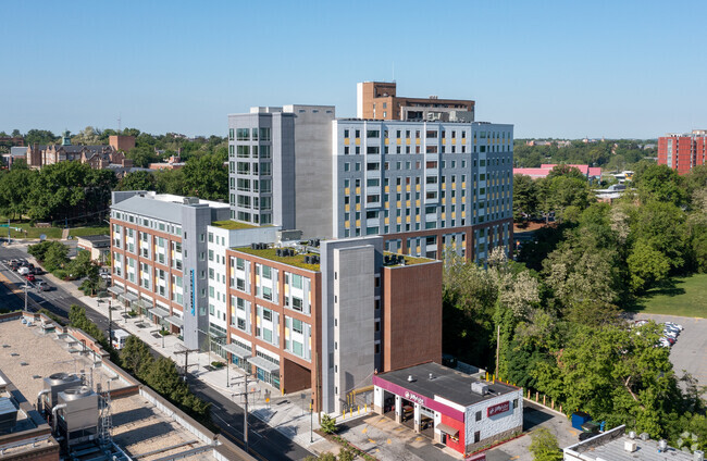 Aerial Photo - Aspen Heights Towson- Student Housing