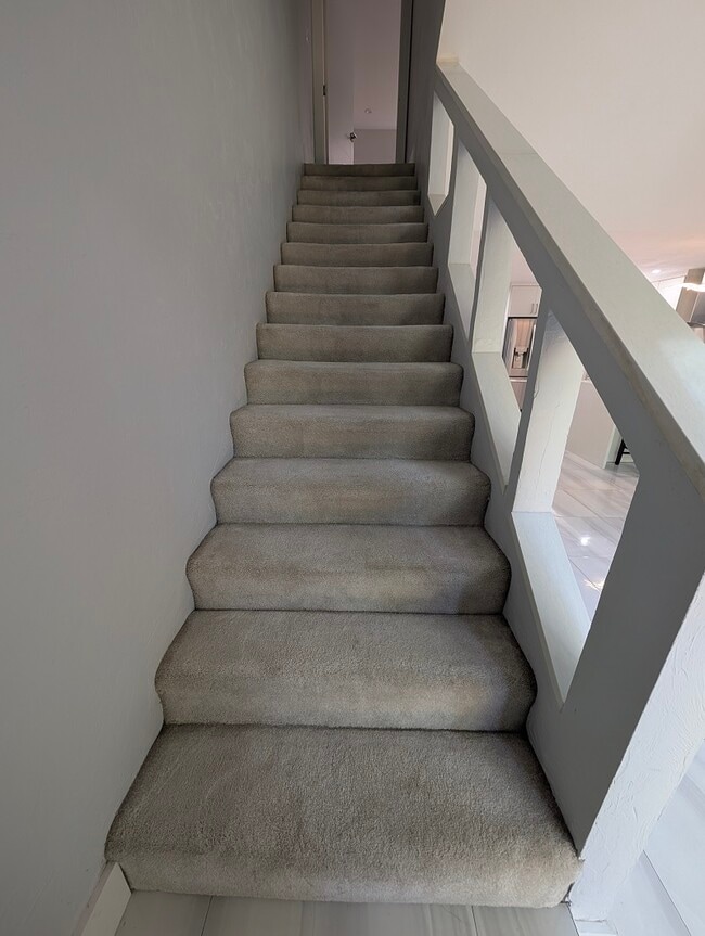 Building Photo - 9780 SW 52nd Rd